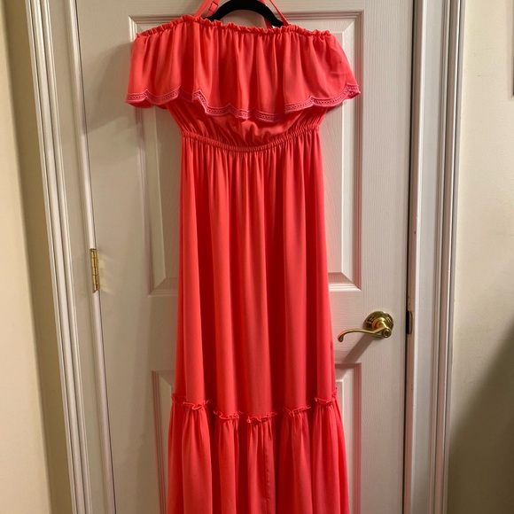 Lilly Pulitzer Adia maxi dress in pink with eyelet detail - Size Small - Picture 4 of 11